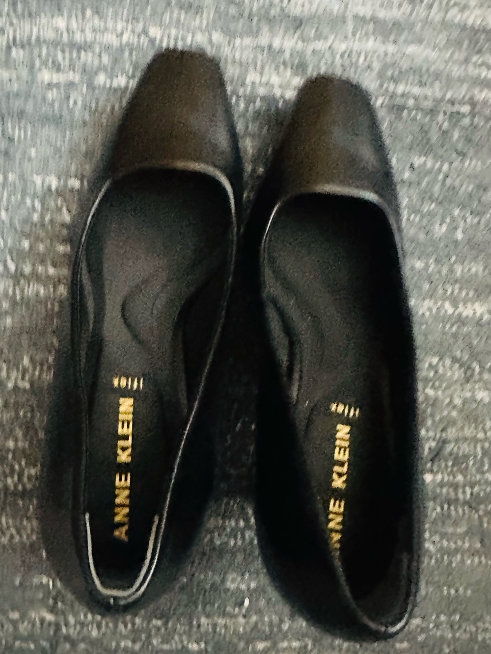 Anne Klein Black Square-Toe heels size 7